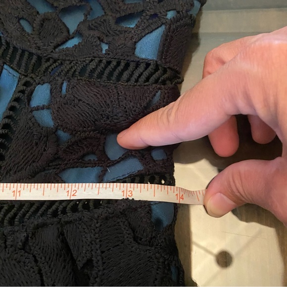 Romeo Juliet Couture Teal and Black Lace Dress size M - Picture 5 of 15